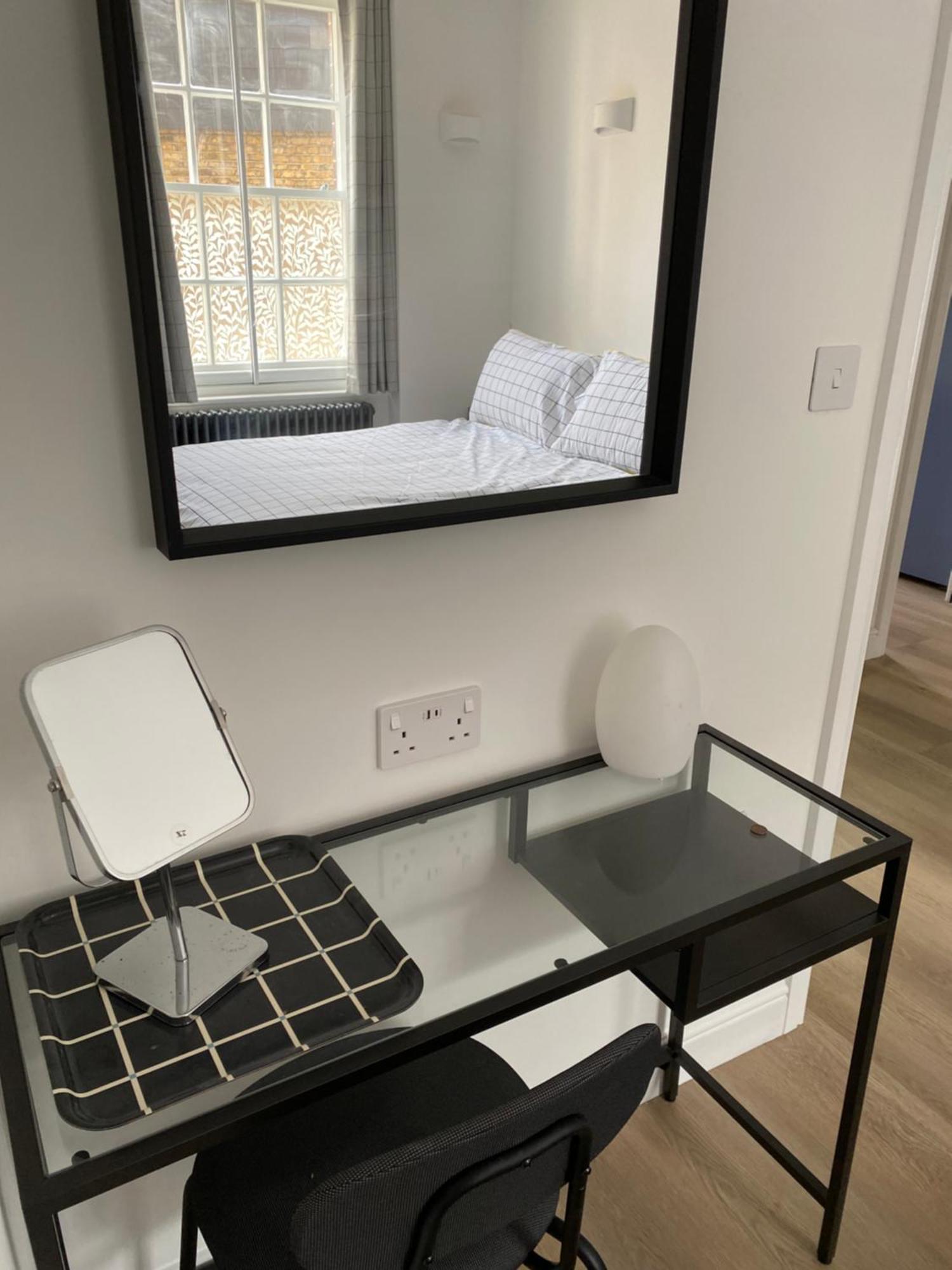 Two Bedroom Two Bathrooms Superior Apartment Londra Exterior foto